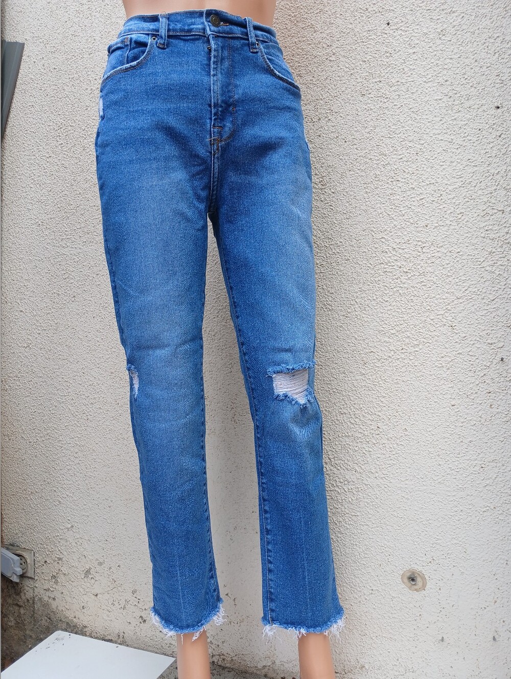 Kensie The Juliet High Rise Slim Distressed Jeans Size 8/29